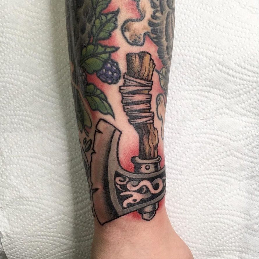 OMEN Berlin tattoo neo traditional 3 e1742231561600